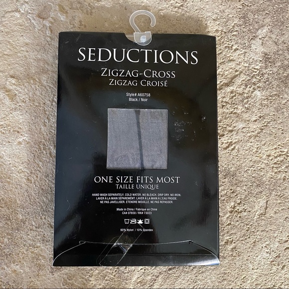 3 for $25. 💋Seductions zig zag cross multi pattern panty hose. - Picture 2 of 2